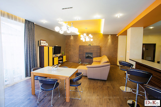 Ремонт коттеджа по ул. Луи Пастера, г.Харьков Ремонт коттеджа по ул. Луи Пастера, г.Харьков